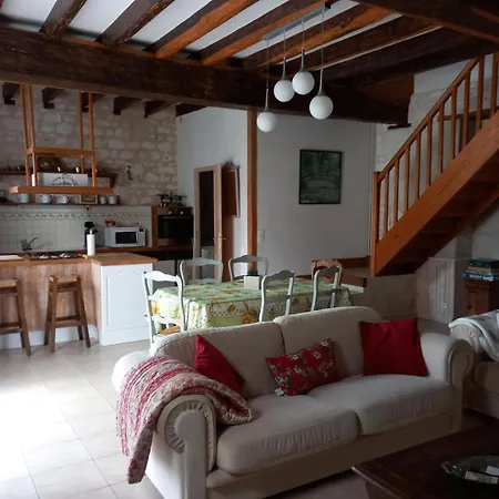 Le Prieure Casa de Férias