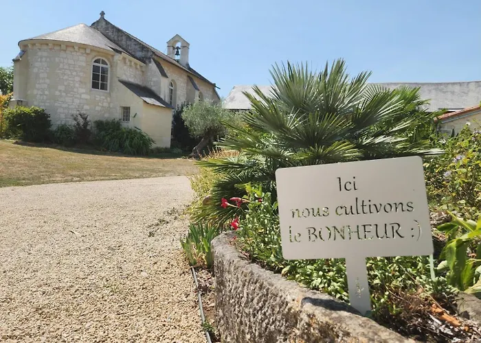 Le Prieure Holiday home Raslay